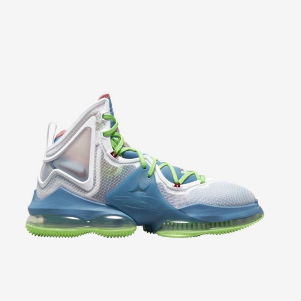 Nike LeBron XIX Men's 8; Women's 9.5 New in Box